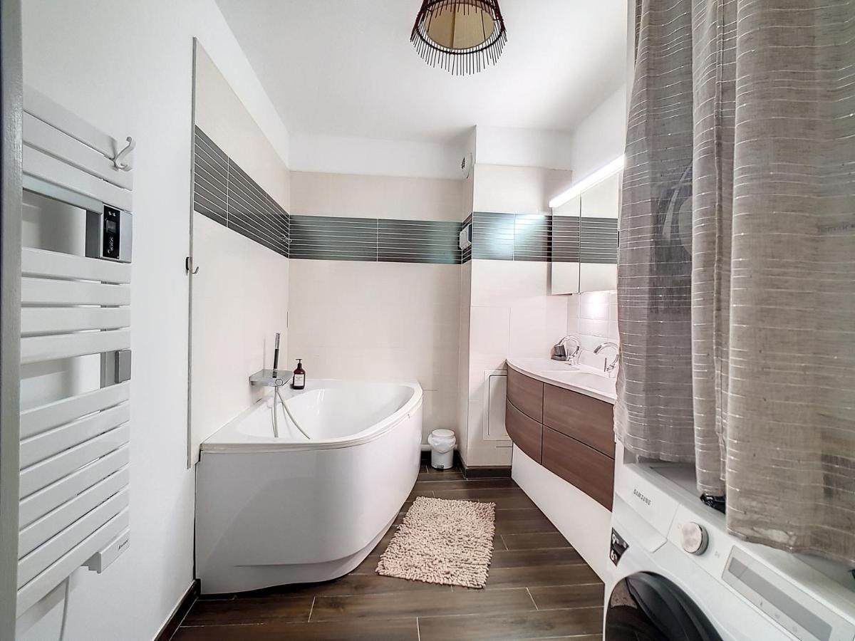 루앙 T3 Flat Moderne Sur 2 Etages Metro Parking Free Entrance Autonome 아파트 외부 사진